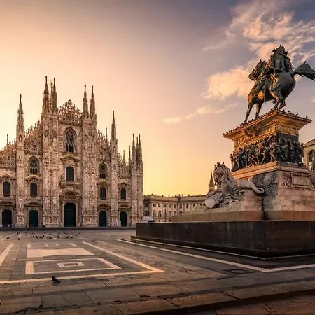 Stadium To Duomo - San Siro, Citylife, Duomo Milan